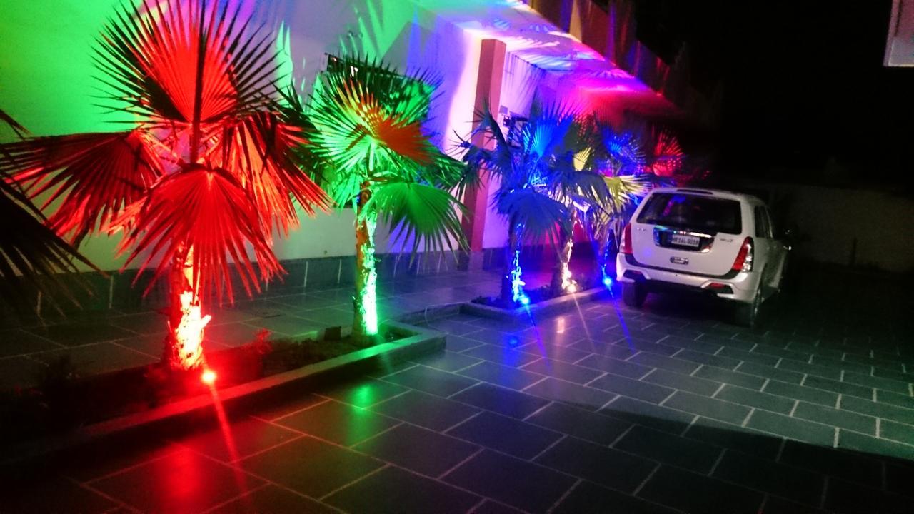 Primrose Hotel And Restaurant Sonipat Esterno foto