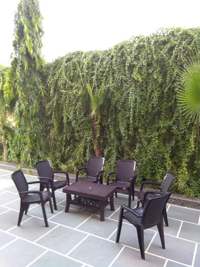Primrose Hotel And Restaurant Sonipat Esterno foto